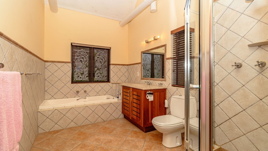 4 Bedroom Property for Sale in Pezula Golf Estate Western Cape